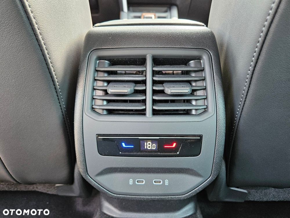 Cupra Leon Sportstourer 2.0 TSI 4Drive VZ DSG - 26