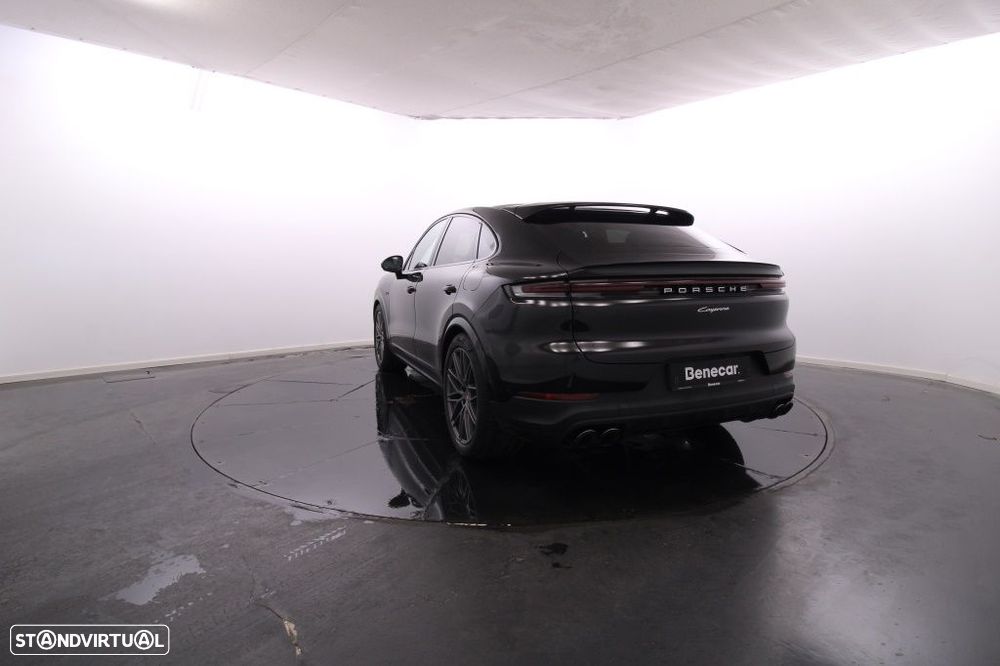 Porsche Cayenne E-Hybrid - 6