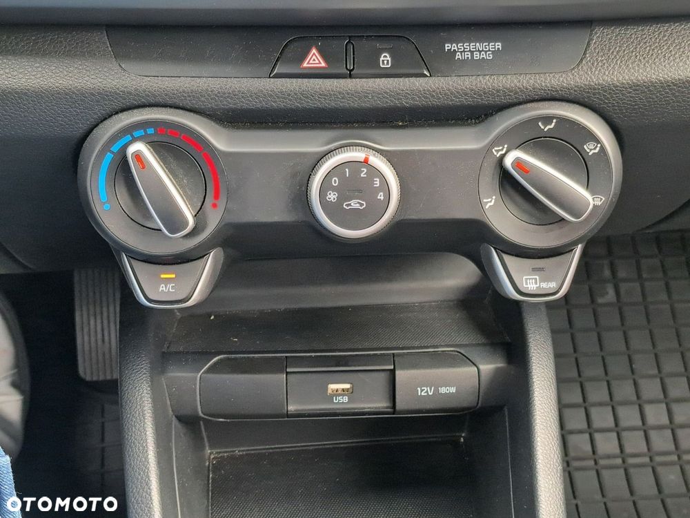 Kia Rio 1.2 M - 13