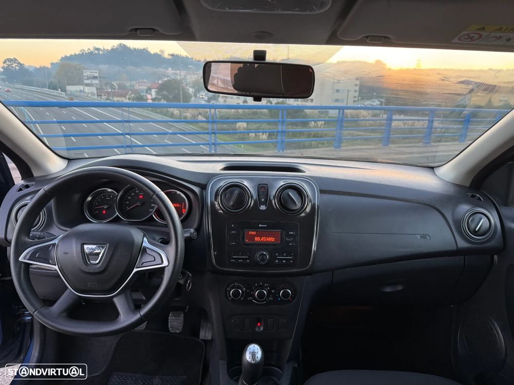 Dacia Sandero SCe 75 Acces - 13
