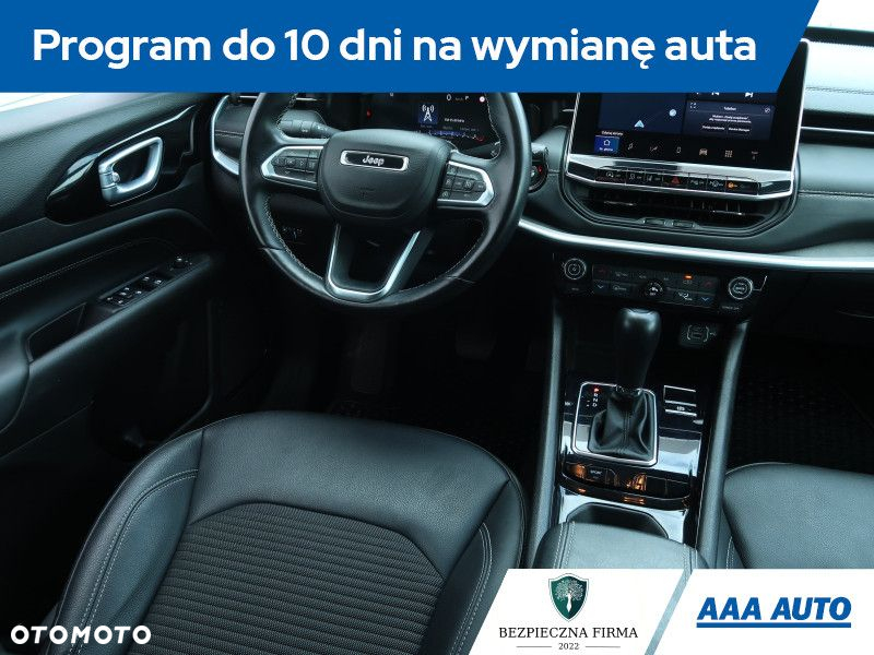 Jeep Compass - 8