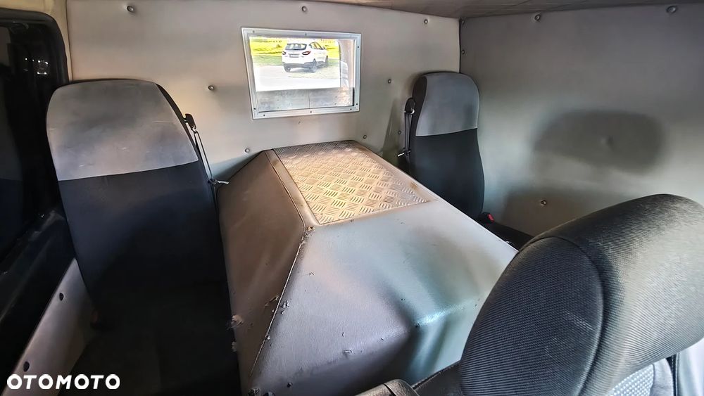 Mercedes-Benz VITO KARAWAN 5 OSOBOWY - 16
