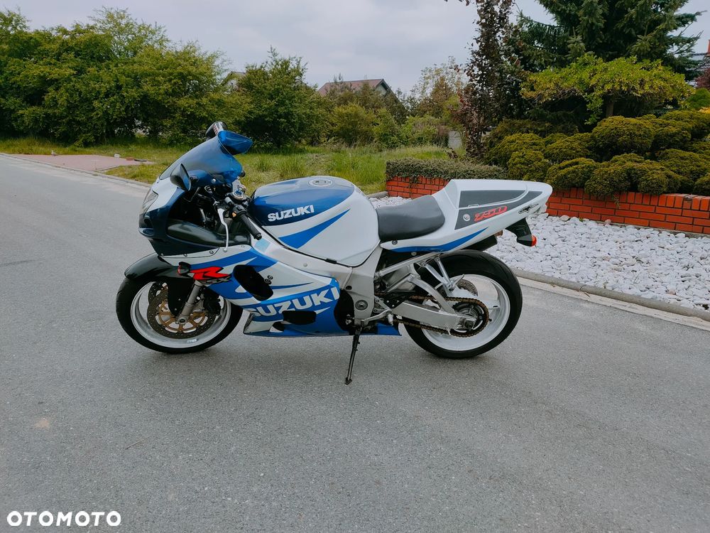Suzuki GSX-R - 3