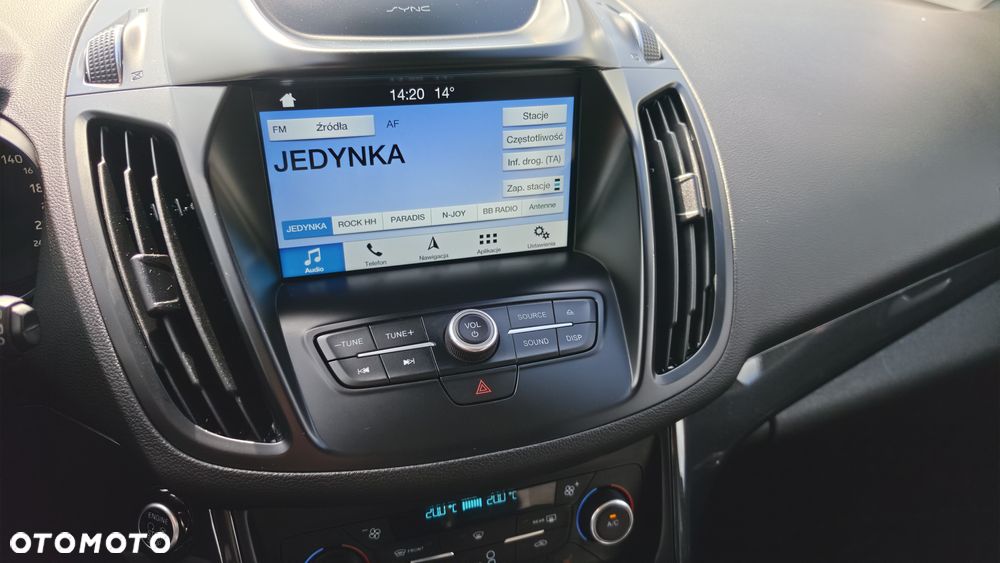 Ford Kuga 2.0 TDCi 2x4 Titanium - 22