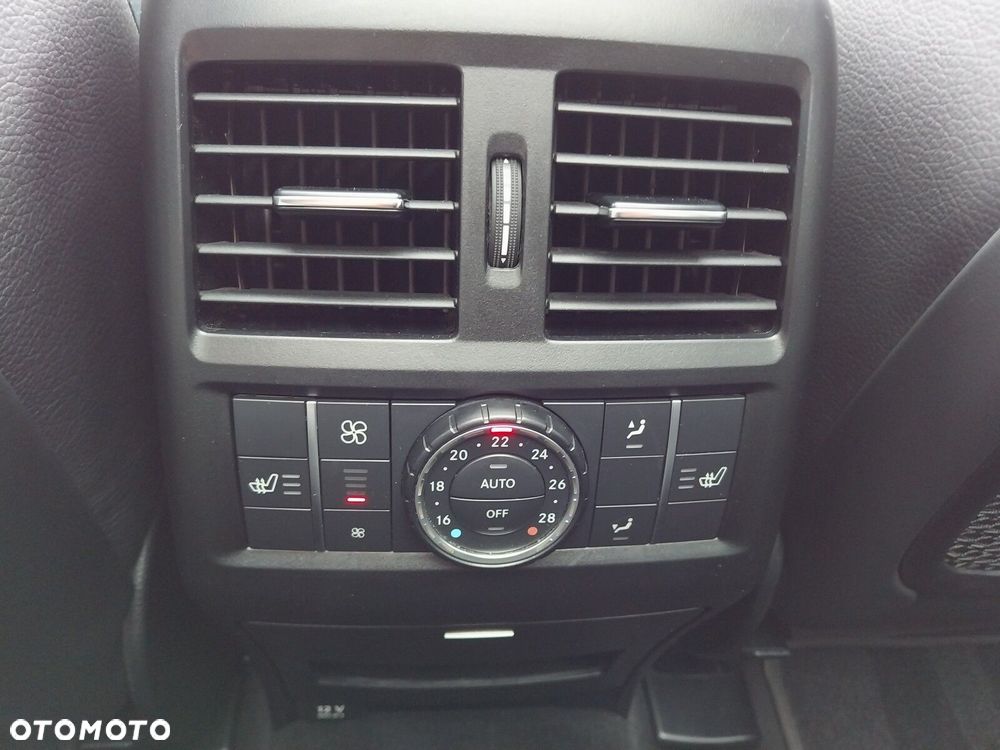 Mercedes-Benz GL - 25