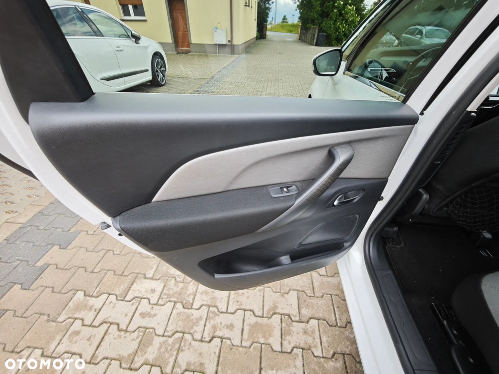 Citroën C4 Picasso BlueHDi 150 EAT6 SHINE - 28