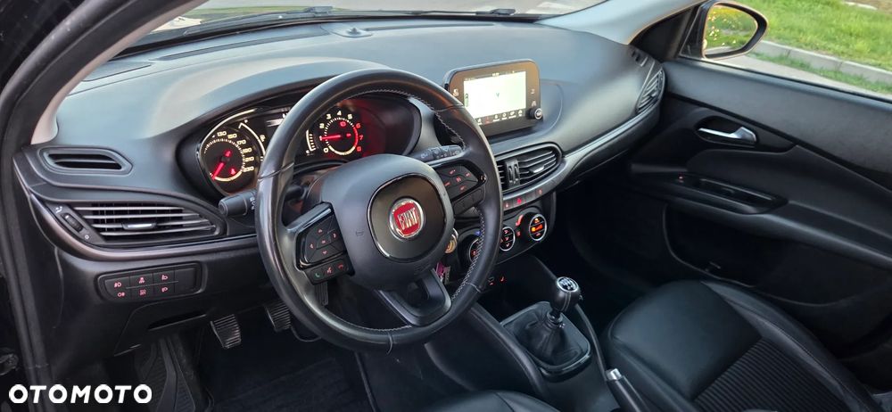 Fiat Tipo 1.4 T-Jet 16v S-Design - 8