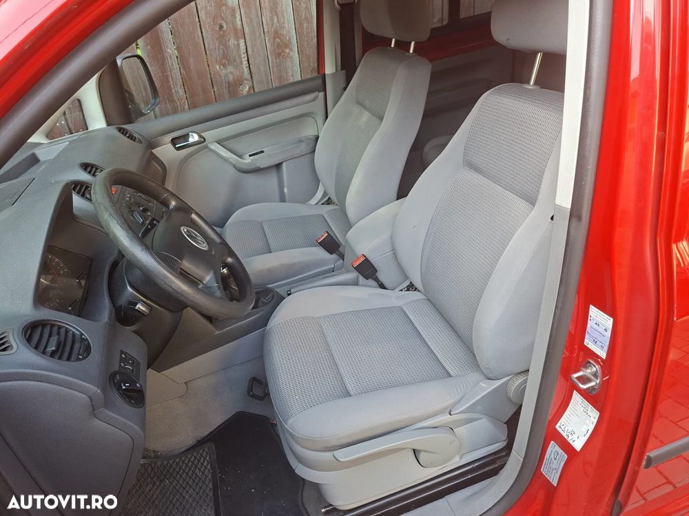 Volkswagen Caddy - 8
