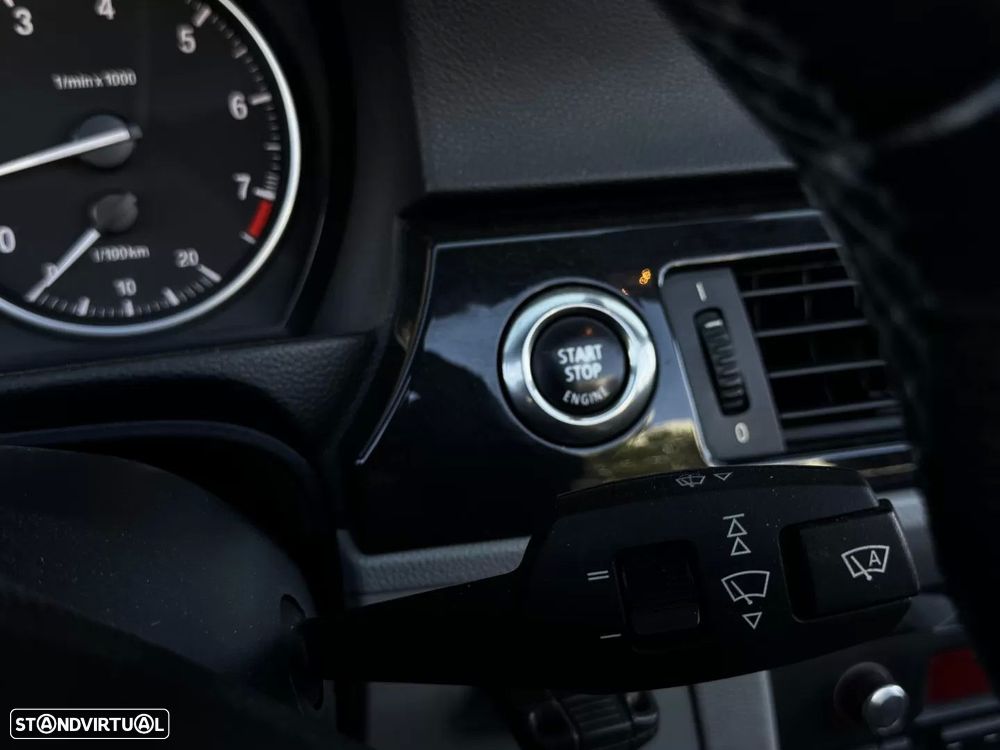 BMW 320 i Cabrio - 35