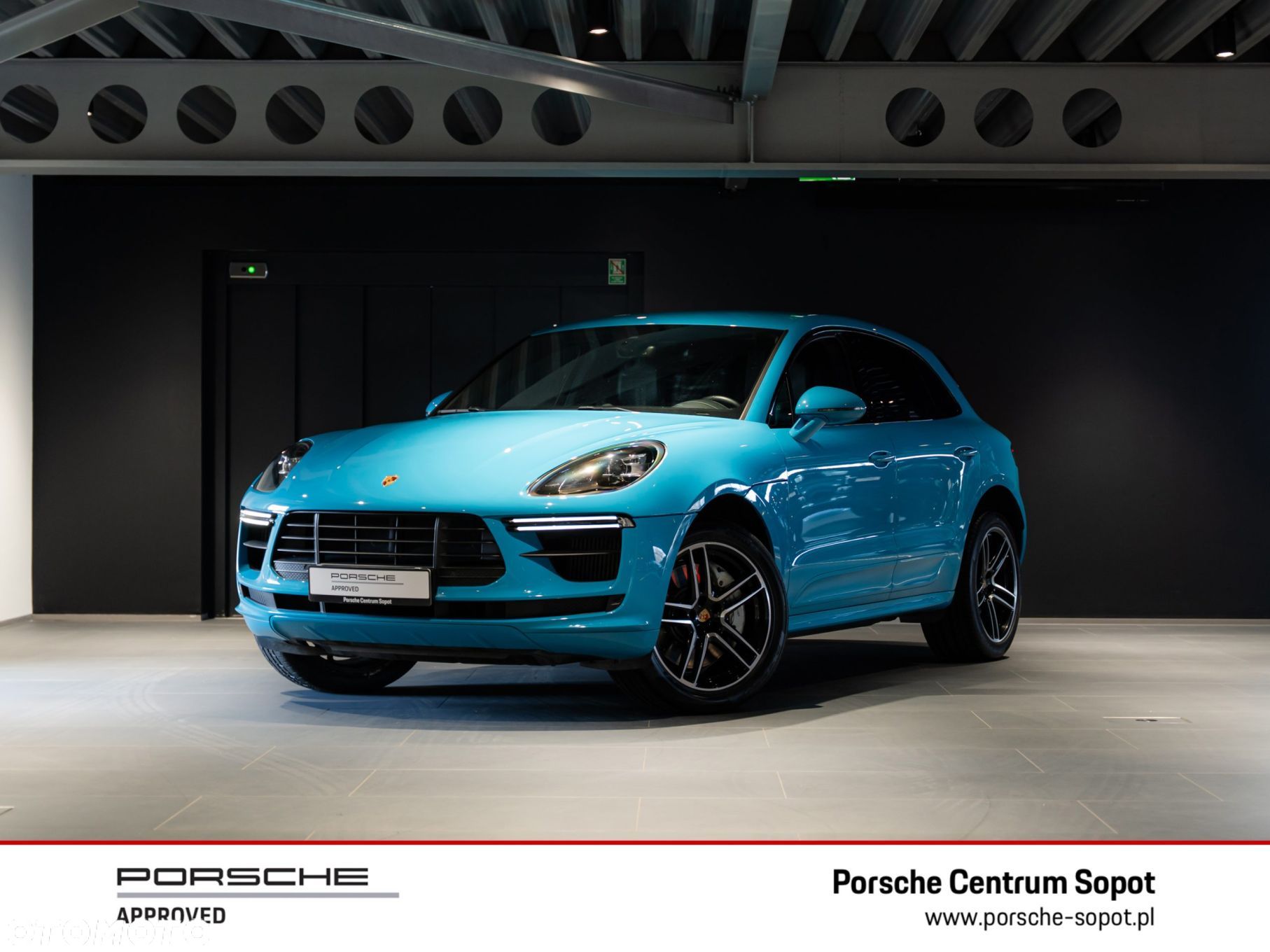 Porsche Macan Turbo - 1