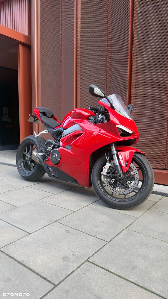 Ducati Panigale V4 - 1