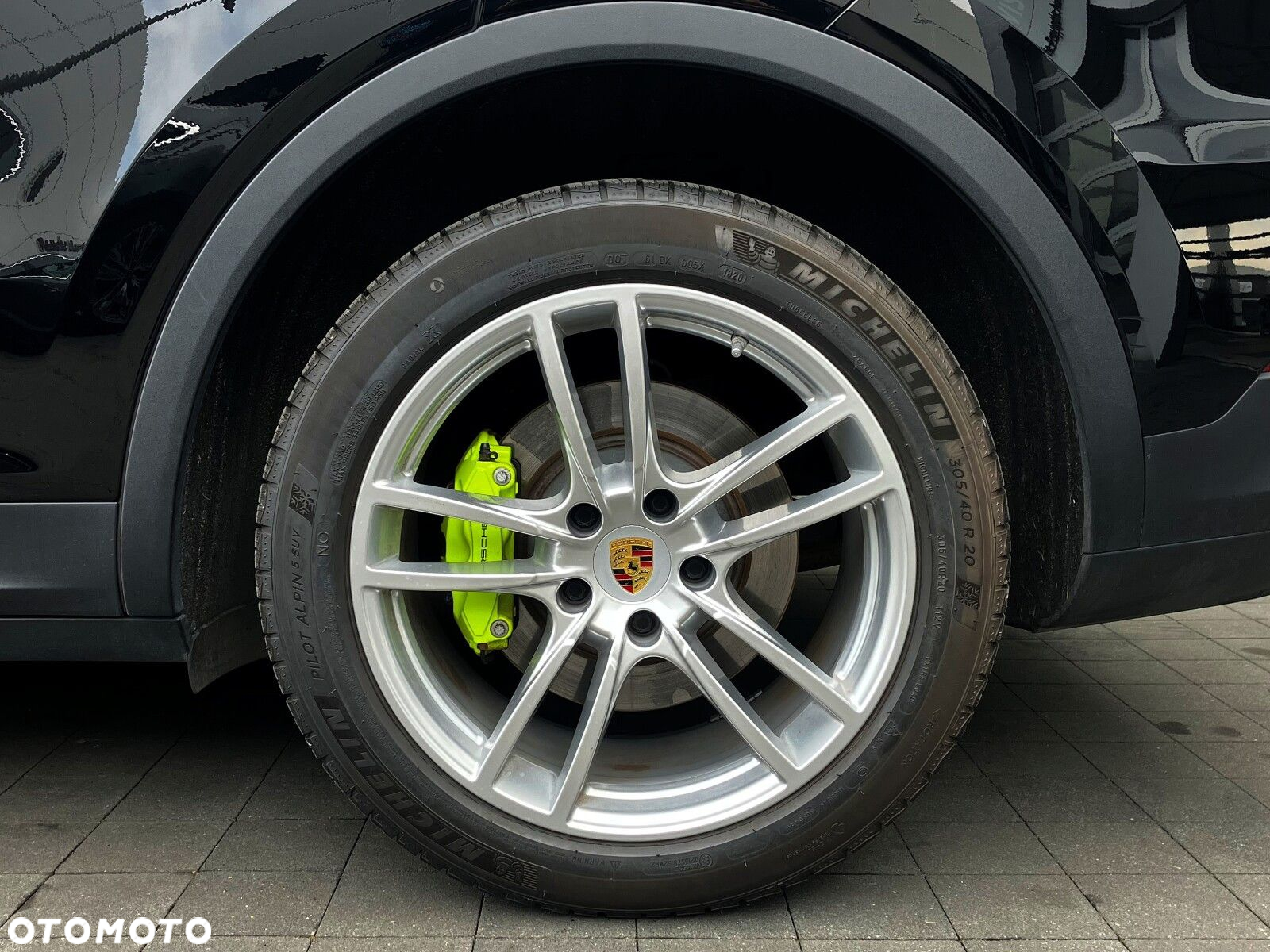 Porsche Cayenne - 15