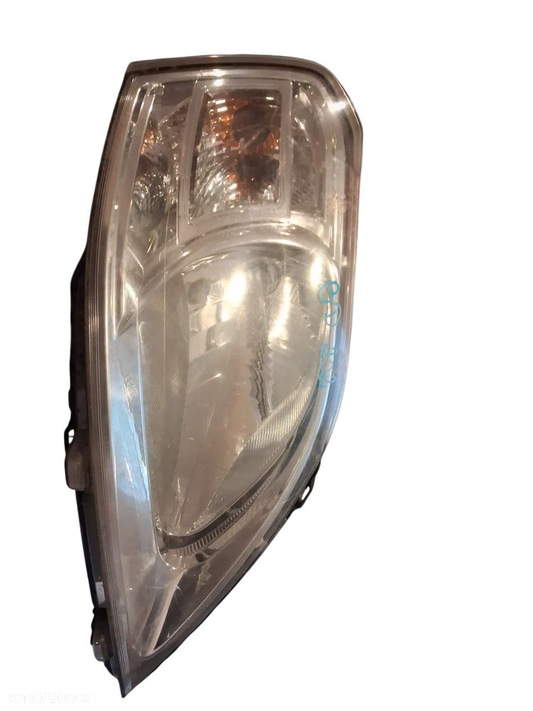 Reflektor  LAMPA PRZÓD PRAWY PRAWA DACIA LOGAN - 1