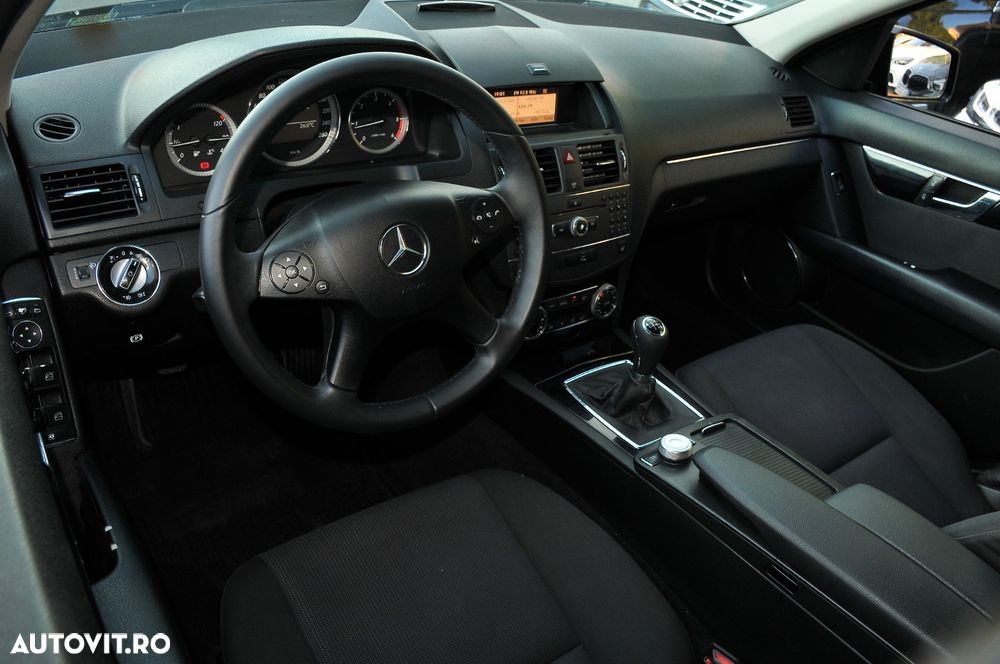 Mercedes-Benz C 200 CDI DPF Elegance - 8