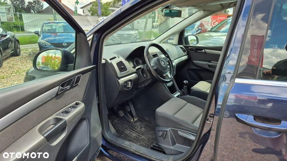 Volkswagen Sharan - 8
