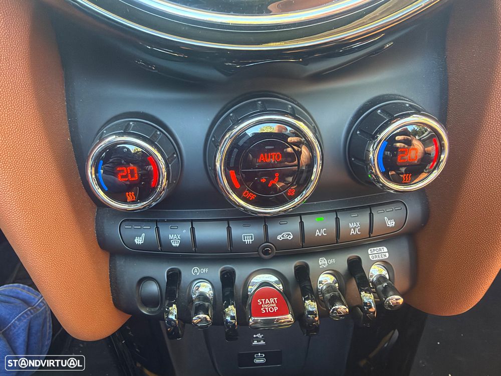 MINI Cabrio Cooper S Premium Extra Essential Auto - 36