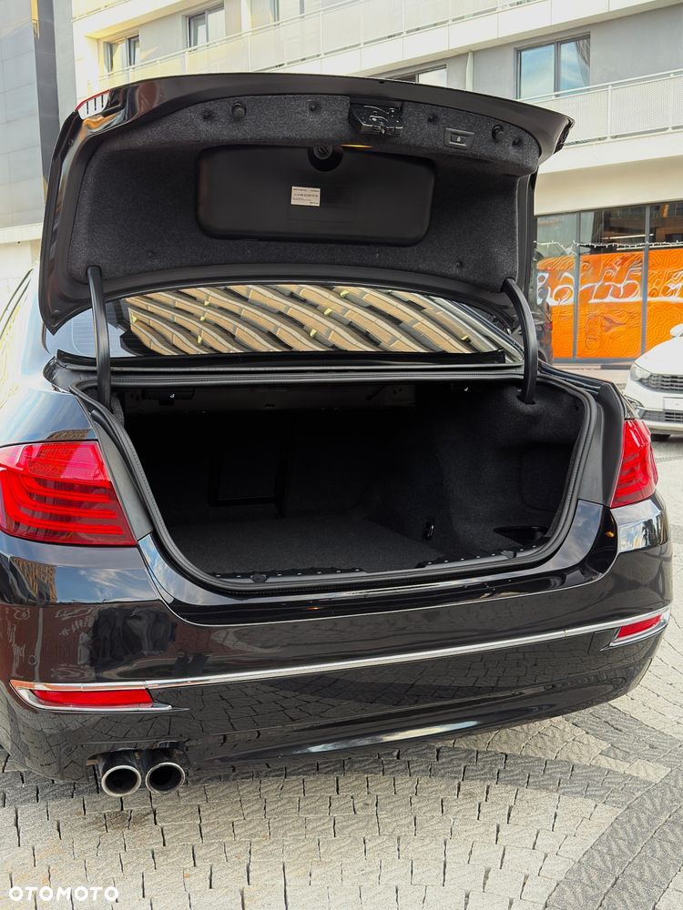 BMW Seria 5 - 12