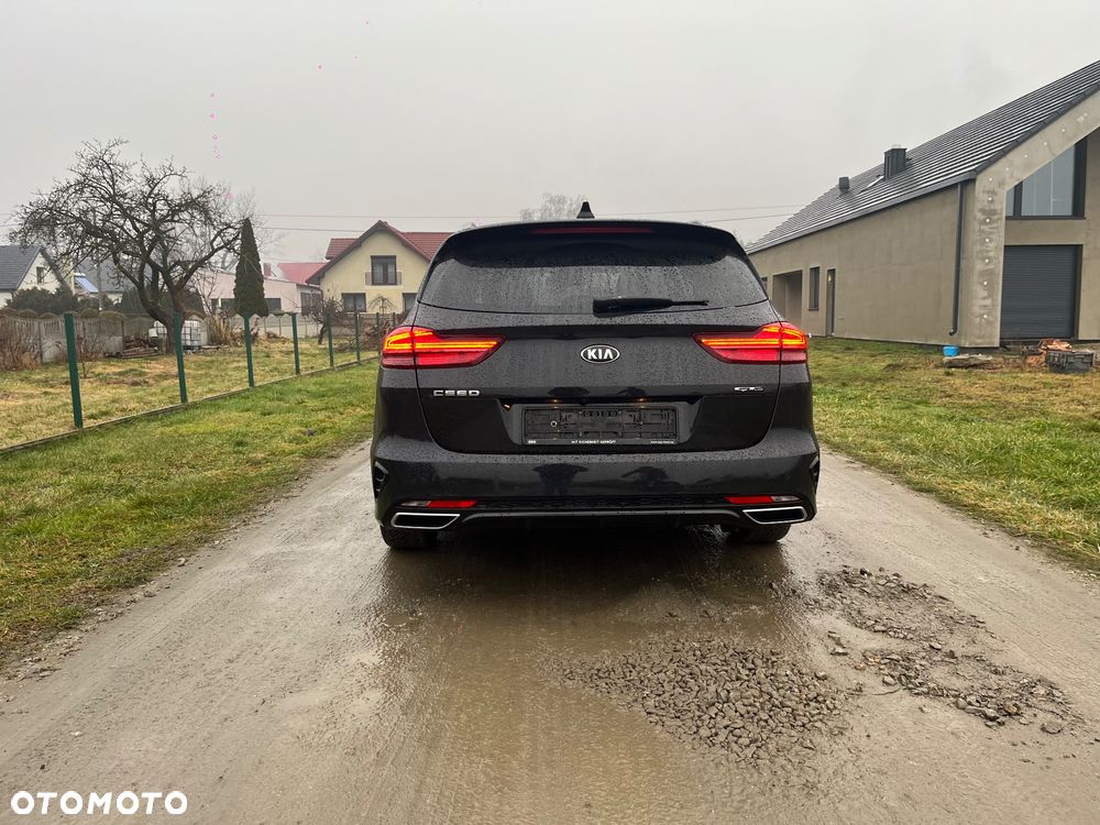 Kia Ceed 1.4 T-GDI DCT OPF GT Line - 5