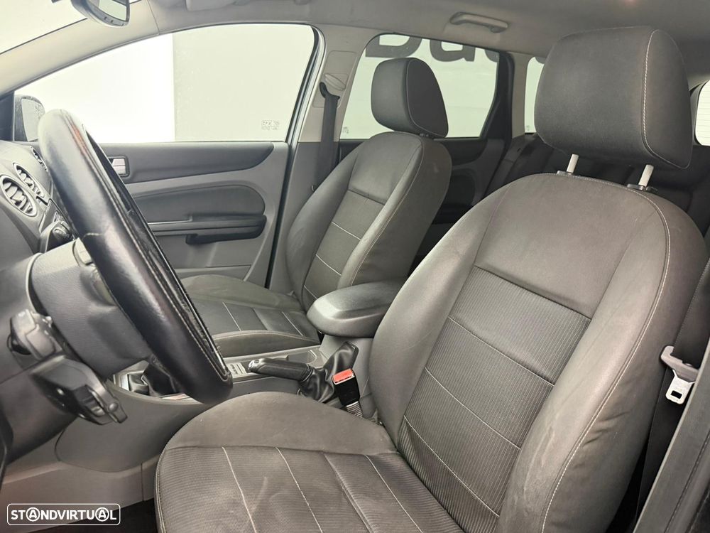 Ford Focus SW 1.6 TDCi Titanium - 8