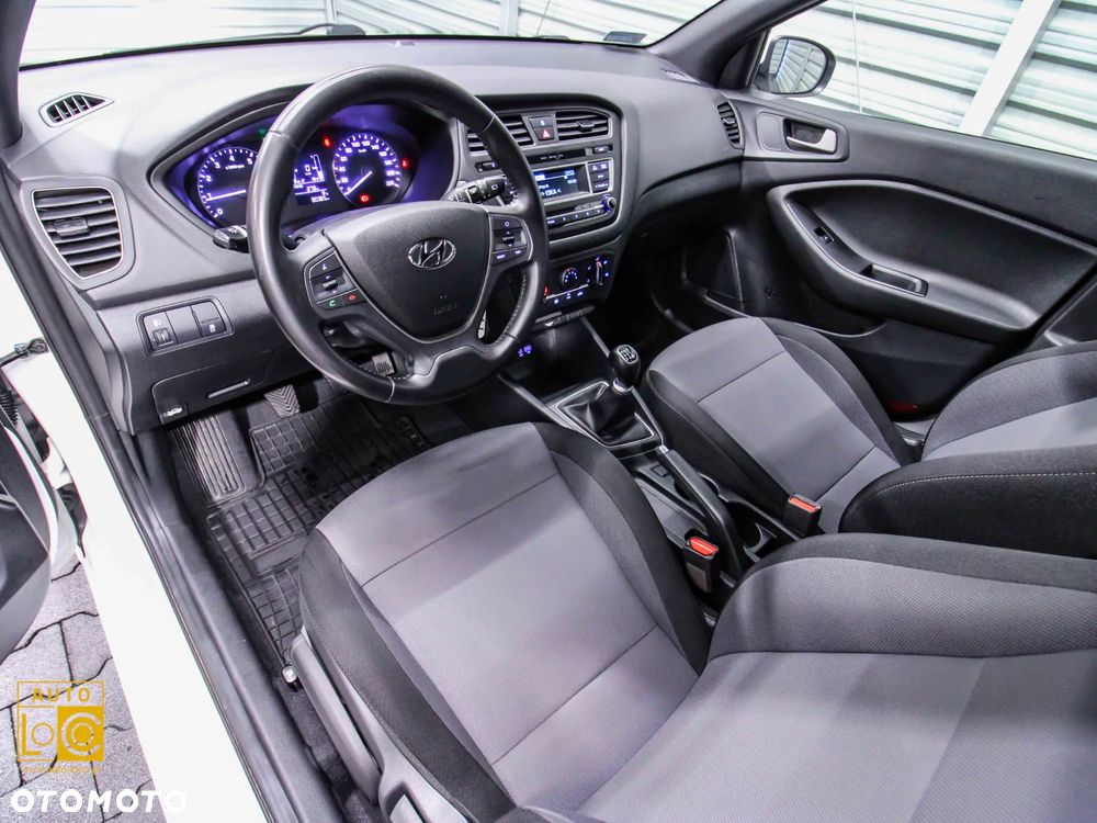 Hyundai i20 1.2 Comfort - 17