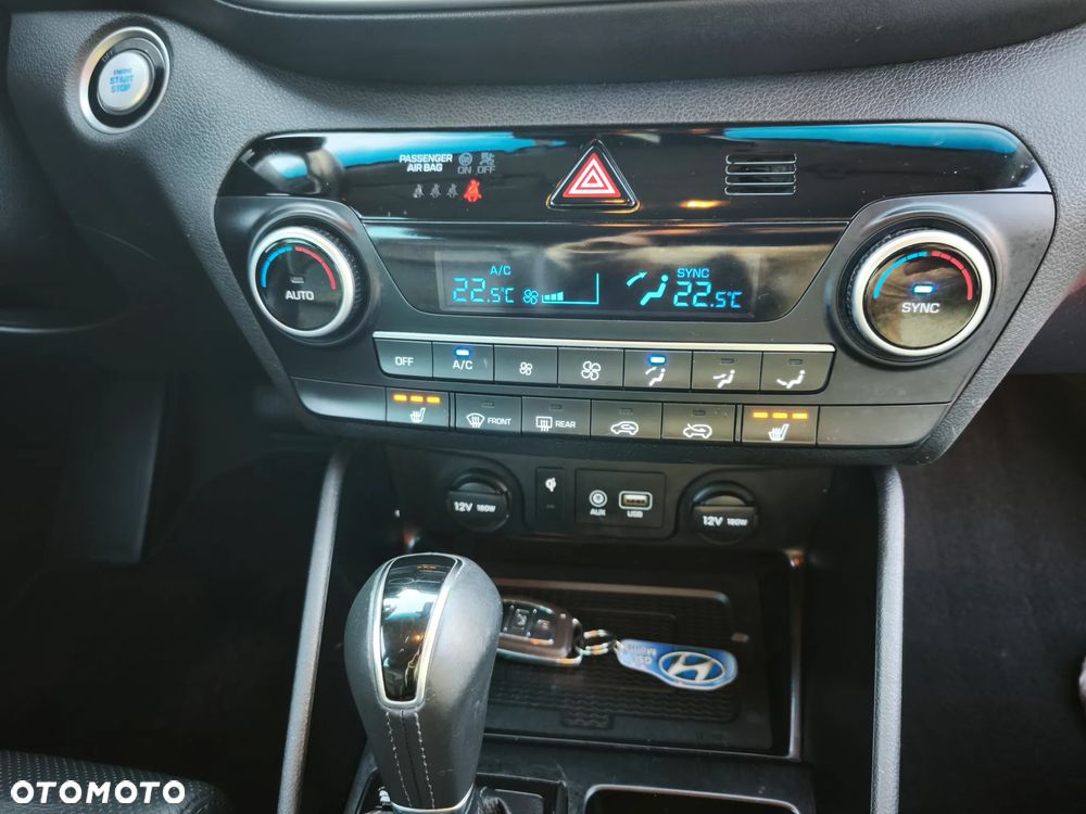 Hyundai Tucson blue 1.6 CRDi 2WD DCT Premium - 25