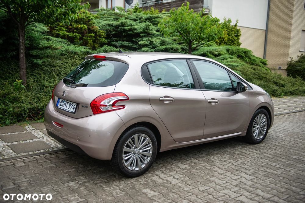 Peugeot 208 PureTech 68 Active - 11