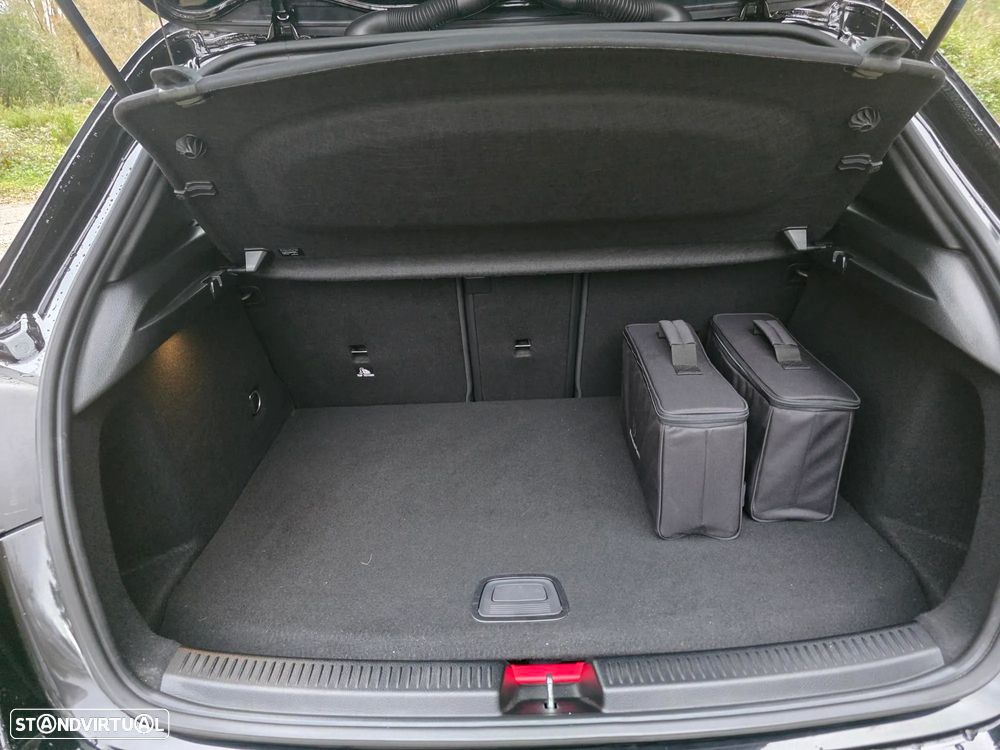 Mercedes-Benz A 250 e Progressive - 59