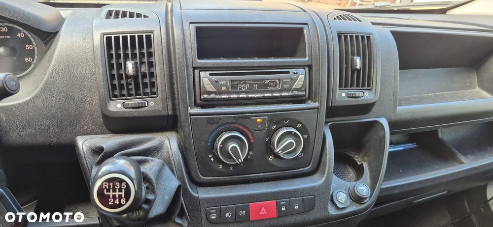 Peugeot Boxer - 12