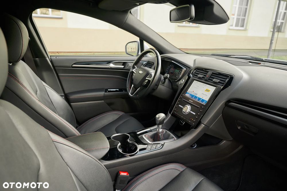 Ford Mondeo 2.0 EcoBlue ST-Line - 17