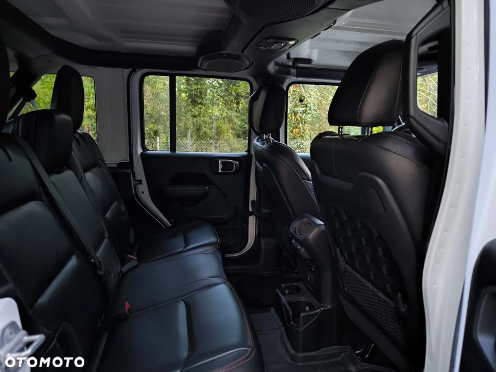Jeep Wrangler 3.6 Unlim Rubicon - 14