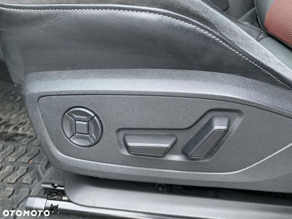 Audi Q3 Sportback - 27