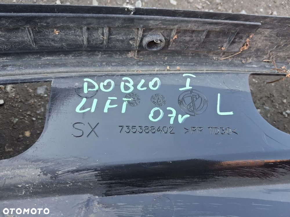 Osłona ramka lampy tył FIAT DOBLO I LIFT  735388402 prawa lewa OE - 2