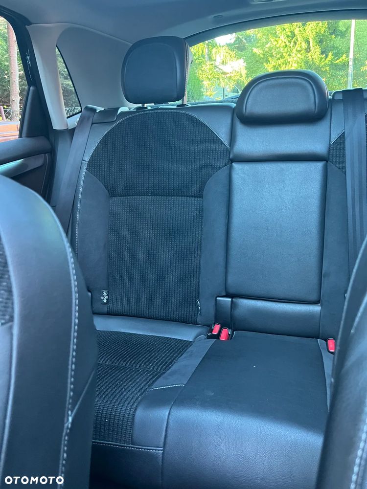 Citroën C4 THP 155 EGS6 Exclusive - 28