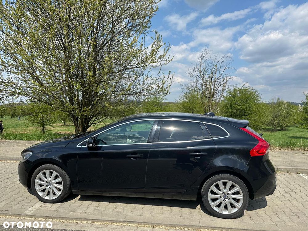 Volvo V40 D3 Summum - 18
