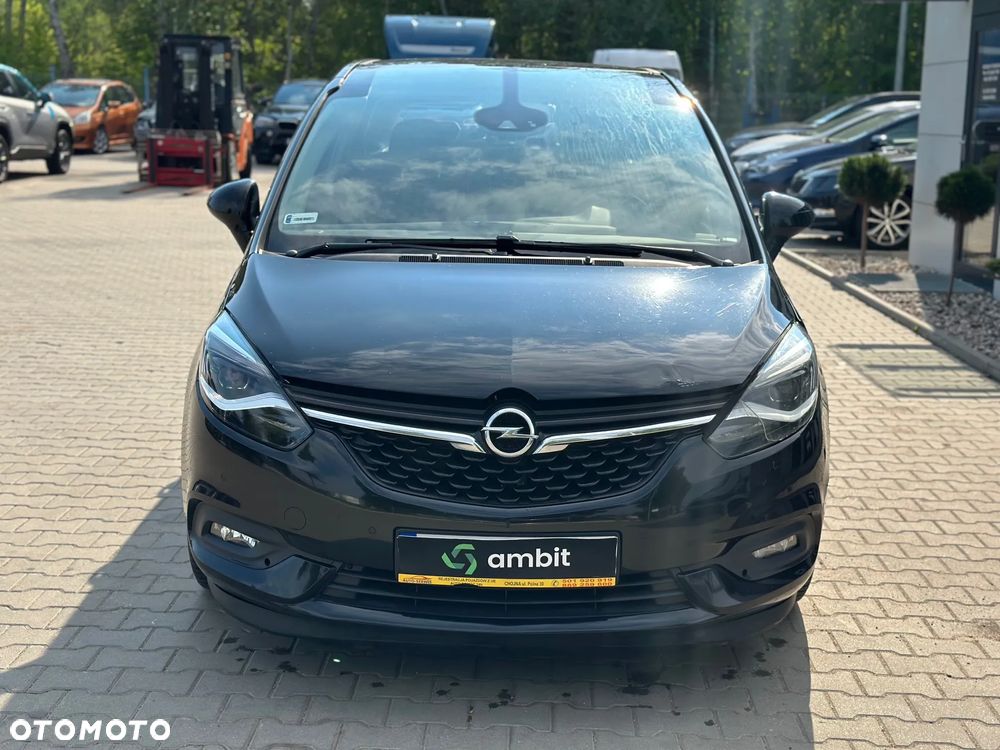 Opel Zafira - 2