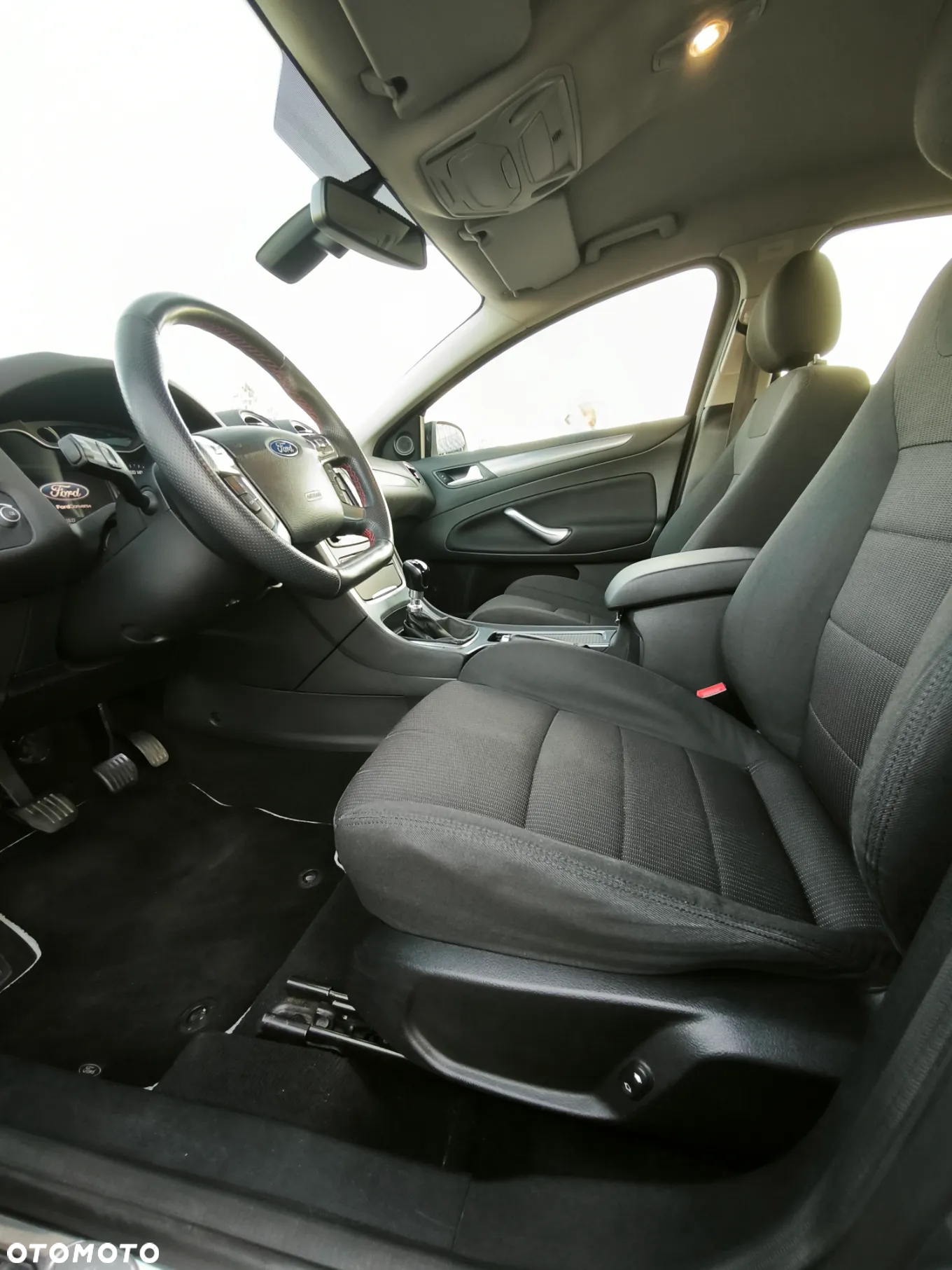 Ford Mondeo - 11