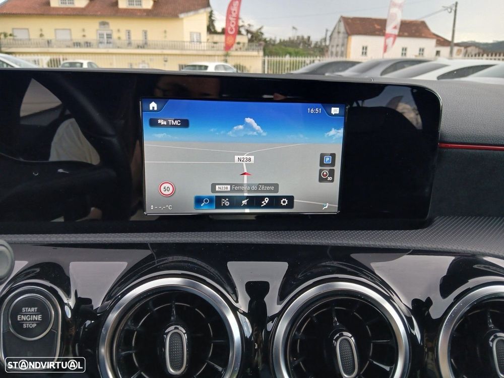 Mercedes-Benz A 250 e 8G-DCT AMG Line - 26