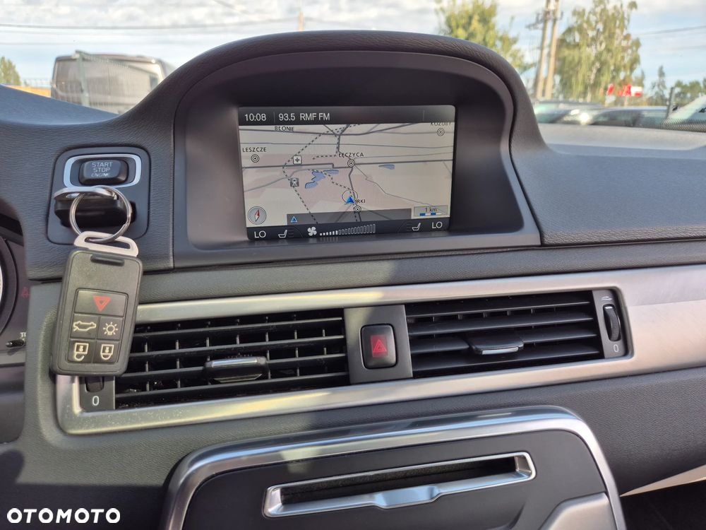 Volvo V70 T4 Dynamic Summum - 37