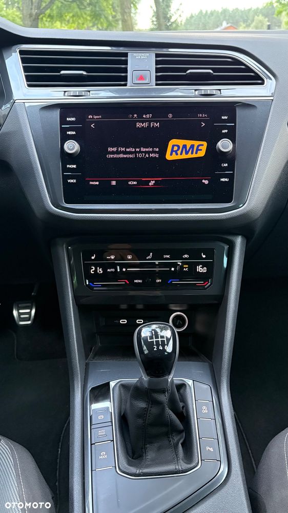 Volkswagen Tiguan 1.5 TSI OPF URBAN SPORT - 35