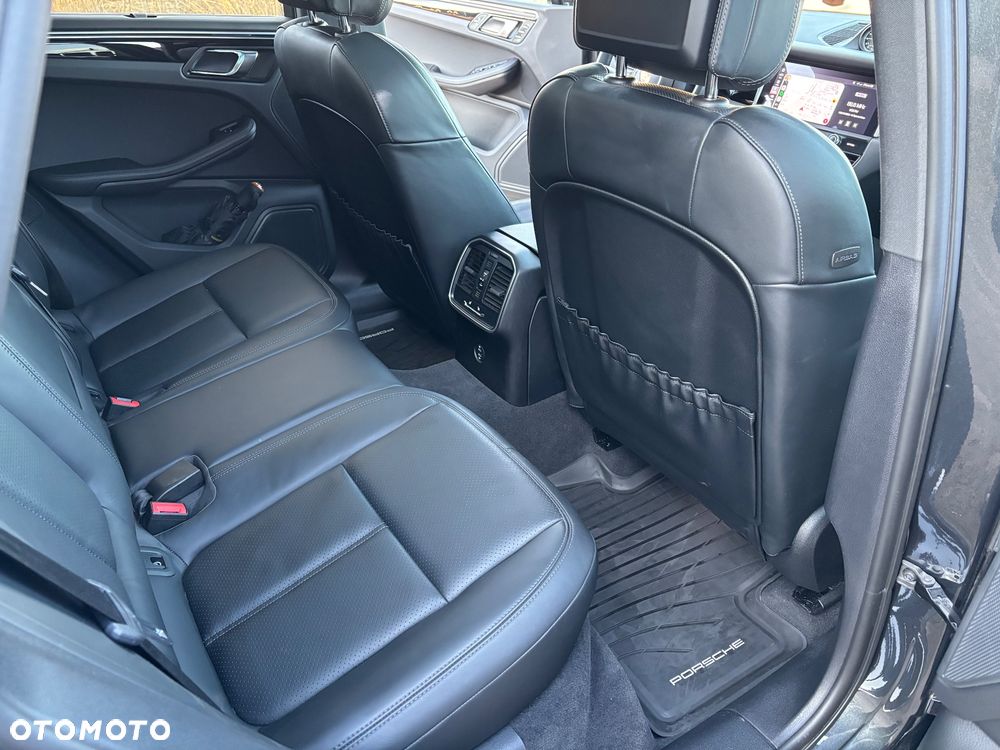 Porsche Macan Standard - 15