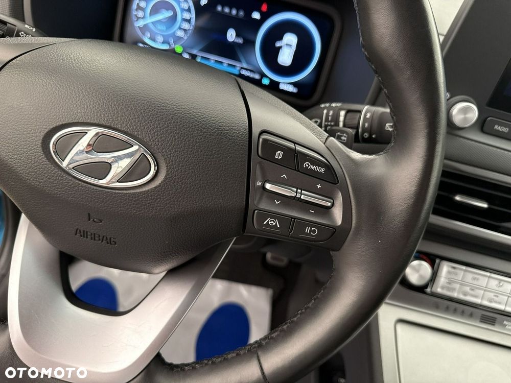 Hyundai Kona 64kWh Modern - 26