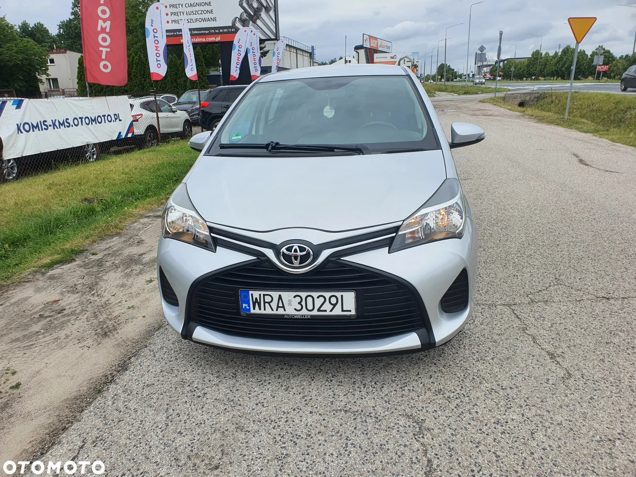 Toyota Yaris 1.0 Active - 2