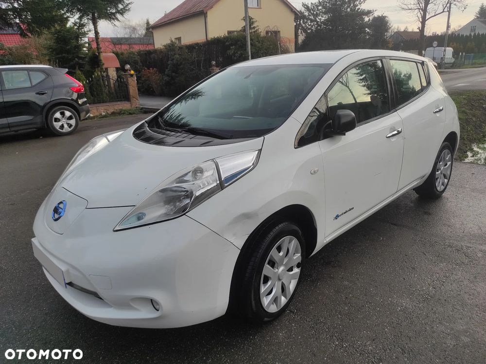 Nissan Leaf 24 kWh (ohne Batterie) Visia + - 3
