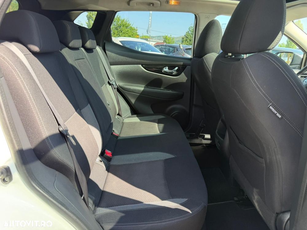 Nissan Qashqai - 18