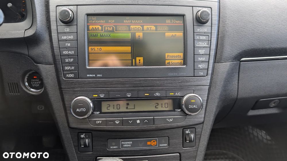 Toyota Avensis 2.0 Prestige NAVI - 15