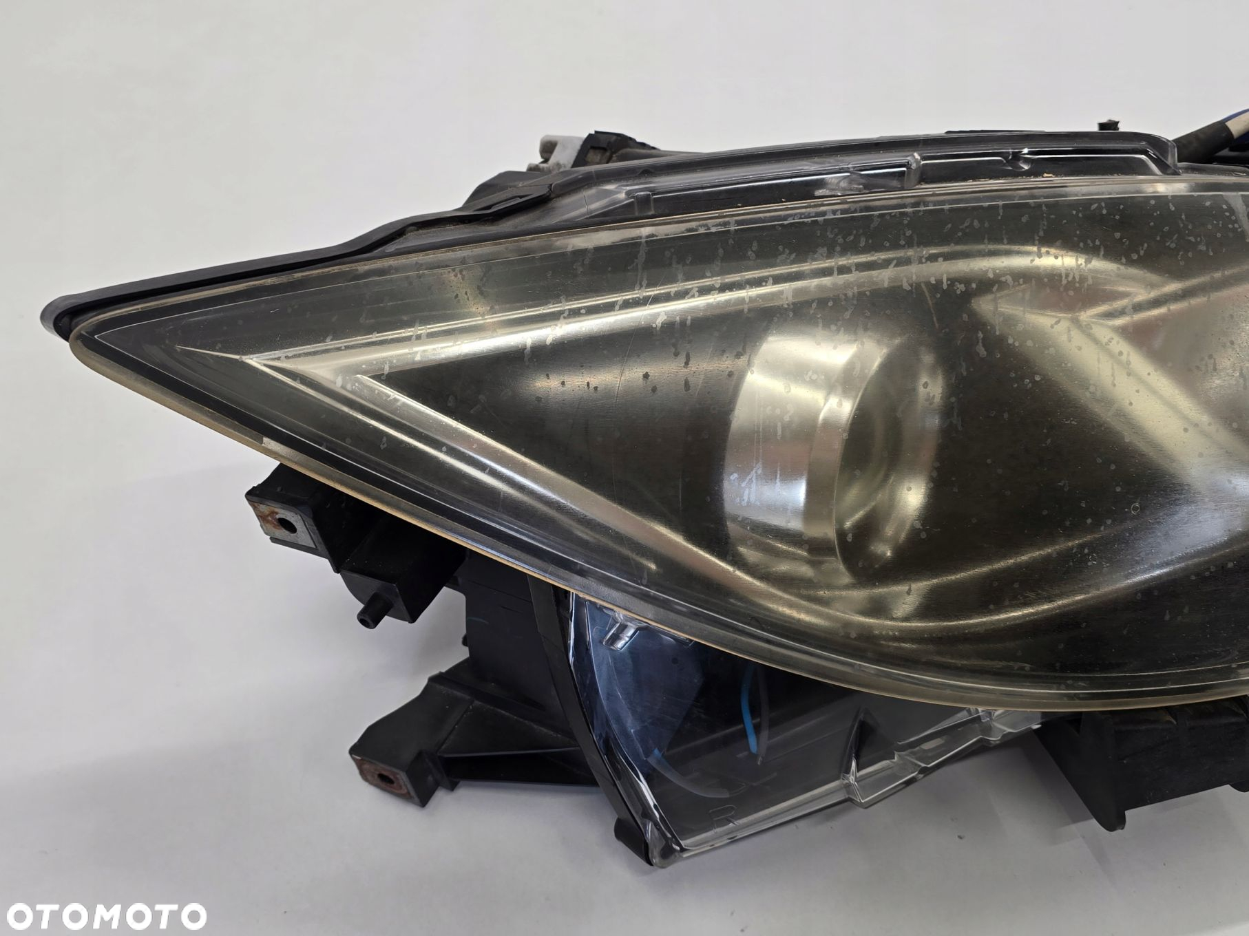 MAZDA 6 GH LAMPA PRAWY PRZÓD XENON ANGLIK UK - 2