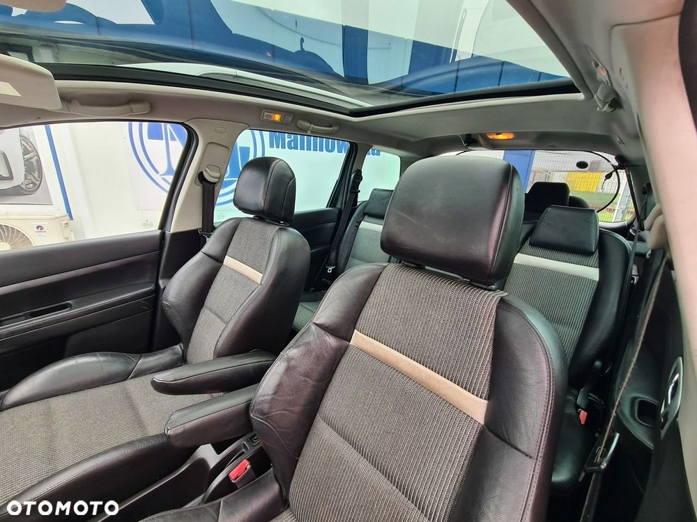 Peugeot 307 1.6 HDI Premium - 16