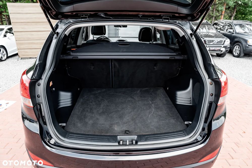 Hyundai ix35 2.0 4WD Premium - 24