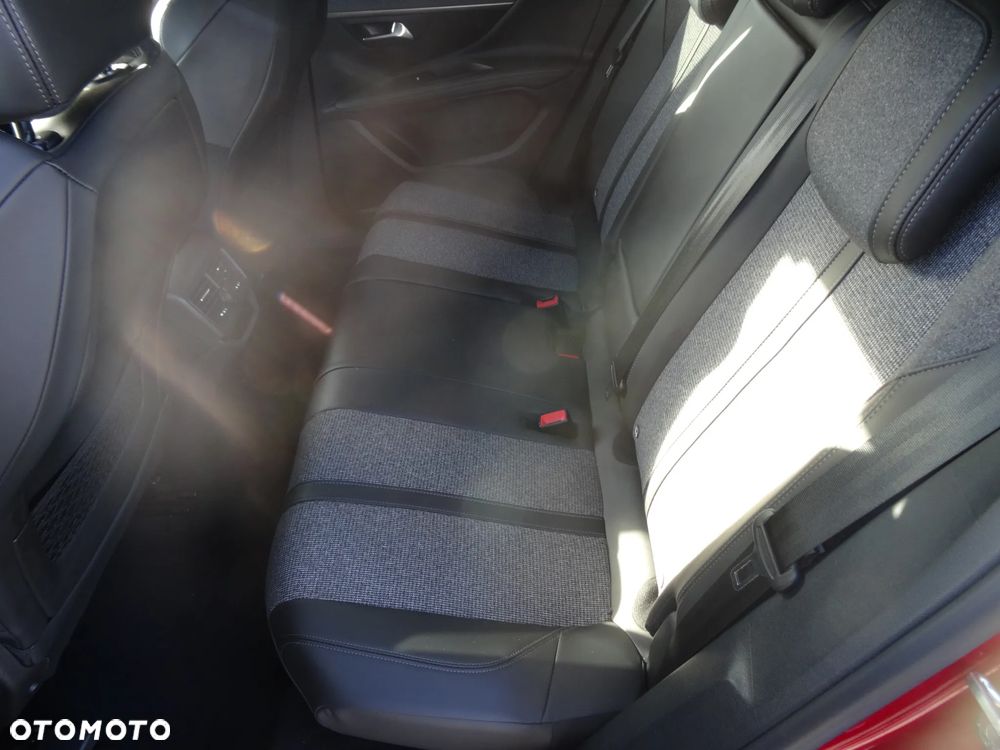 Peugeot 3008 PureTech 130 Stop & Start GPF Active Pack - 15