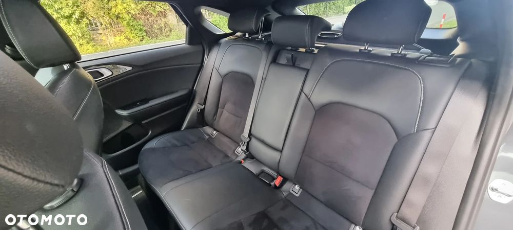Kia ProCeed 1.5 T-GDI GT Line DCT - 11